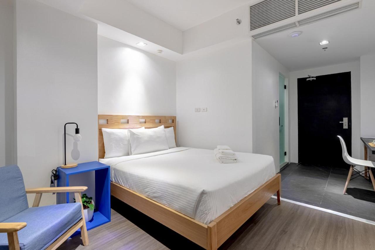 Draper Hotel Makati Makati City Extérieur photo