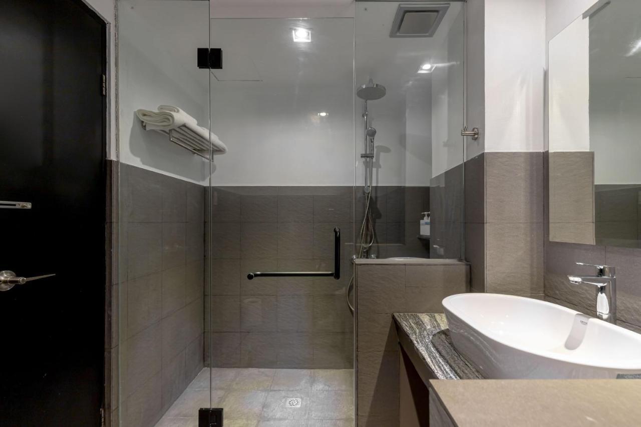 Draper Hotel Makati Makati City Extérieur photo